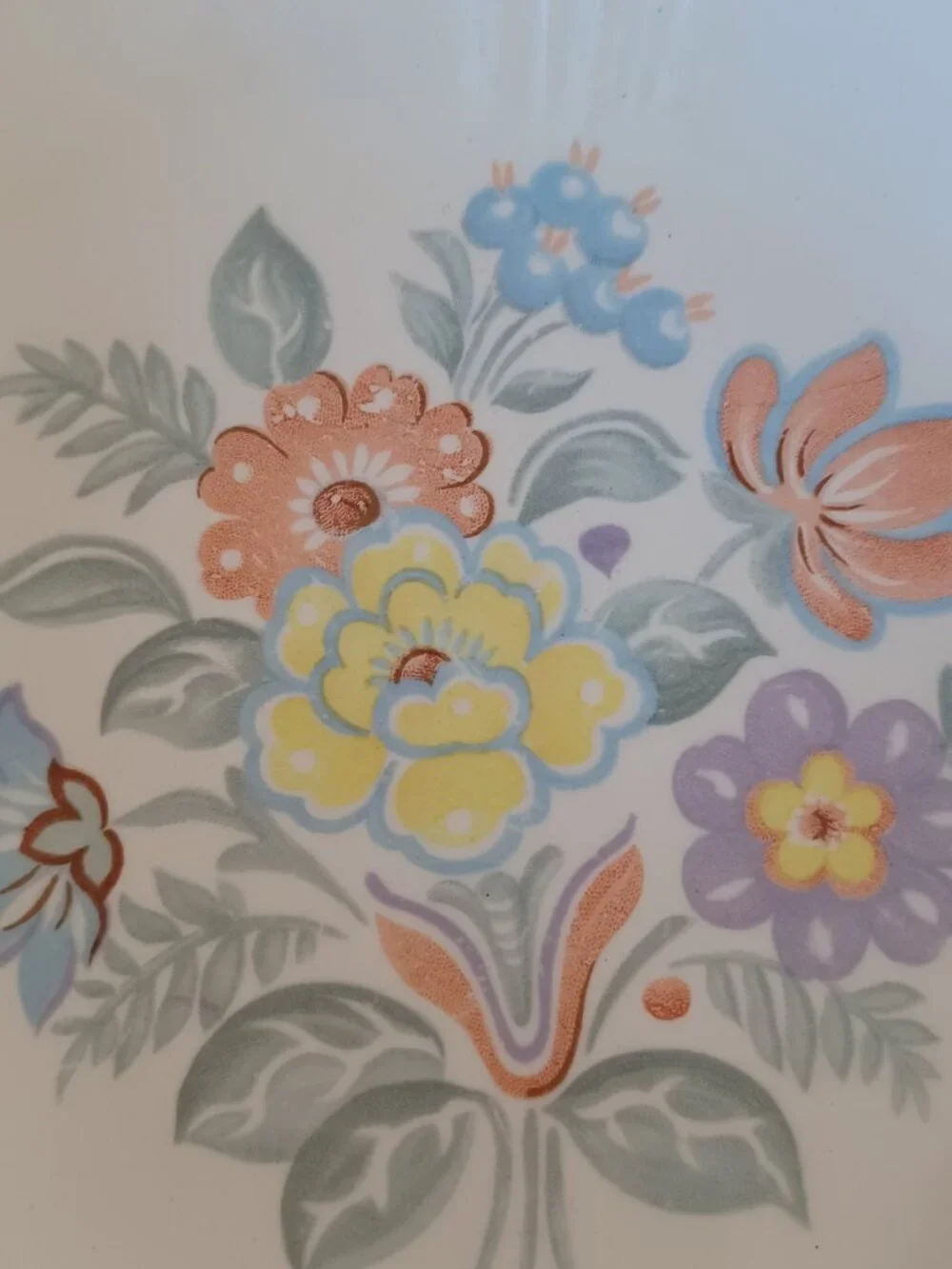 Crown Potteries Co. Vintage Serving Bowl Dish Made In USA 653 Floral Bouquet